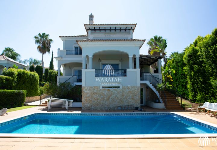 Villa i Almancil, Faro, Almancil - € 2.000.000 | Ref: Ripple - foto 1